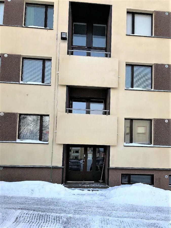 Kemi City L Near Snowcastle, 2 Rooms, Kitchen, Glazed Balcony, Free Parking On Street Eksteriør billede