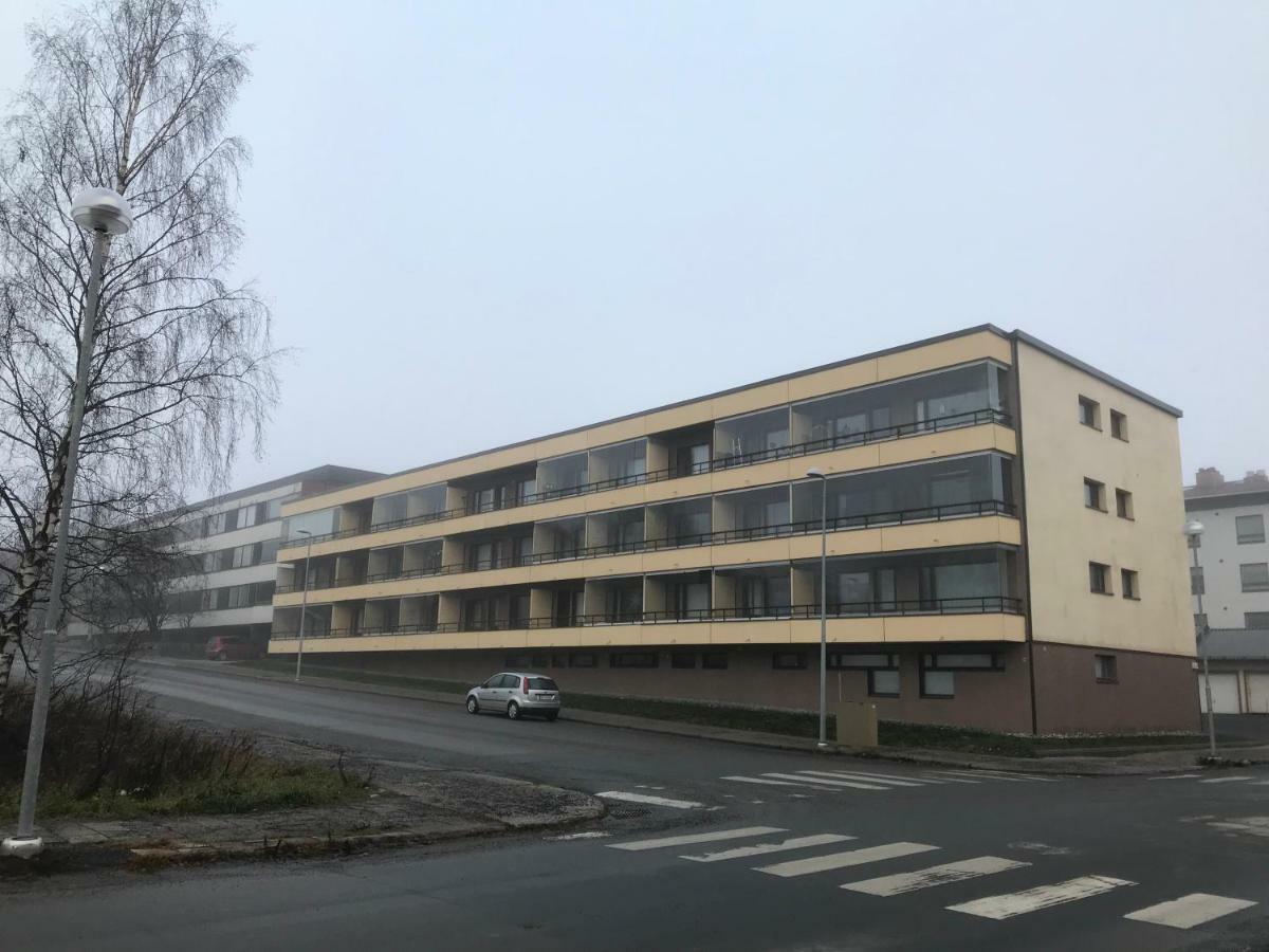 Kemi City L Near Snowcastle, 2 Rooms, Kitchen, Glazed Balcony, Free Parking On Street Eksteriør billede