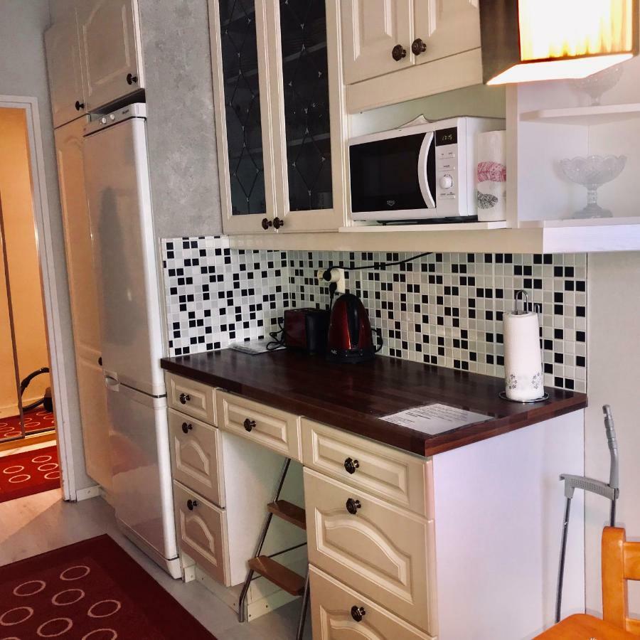 Kemi City L Near Snowcastle, 2 Rooms, Kitchen, Glazed Balcony, Free Parking On Street Eksteriør billede