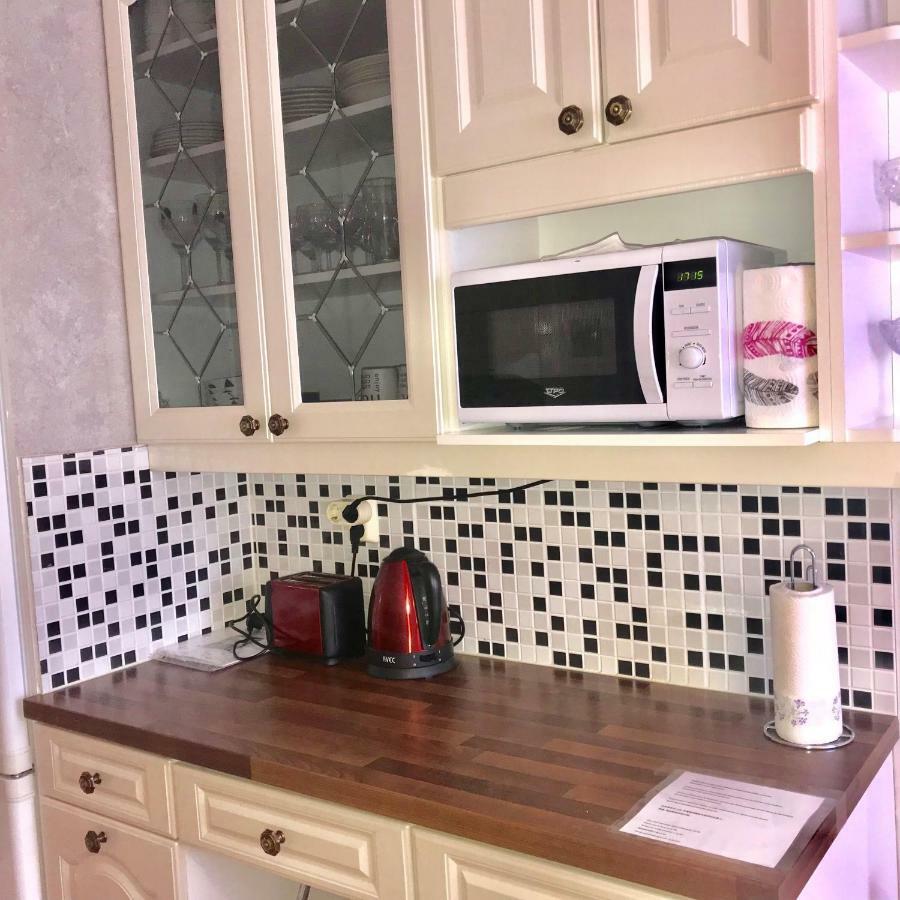 Kemi City L Near Snowcastle, 2 Rooms, Kitchen, Glazed Balcony, Free Parking On Street Eksteriør billede