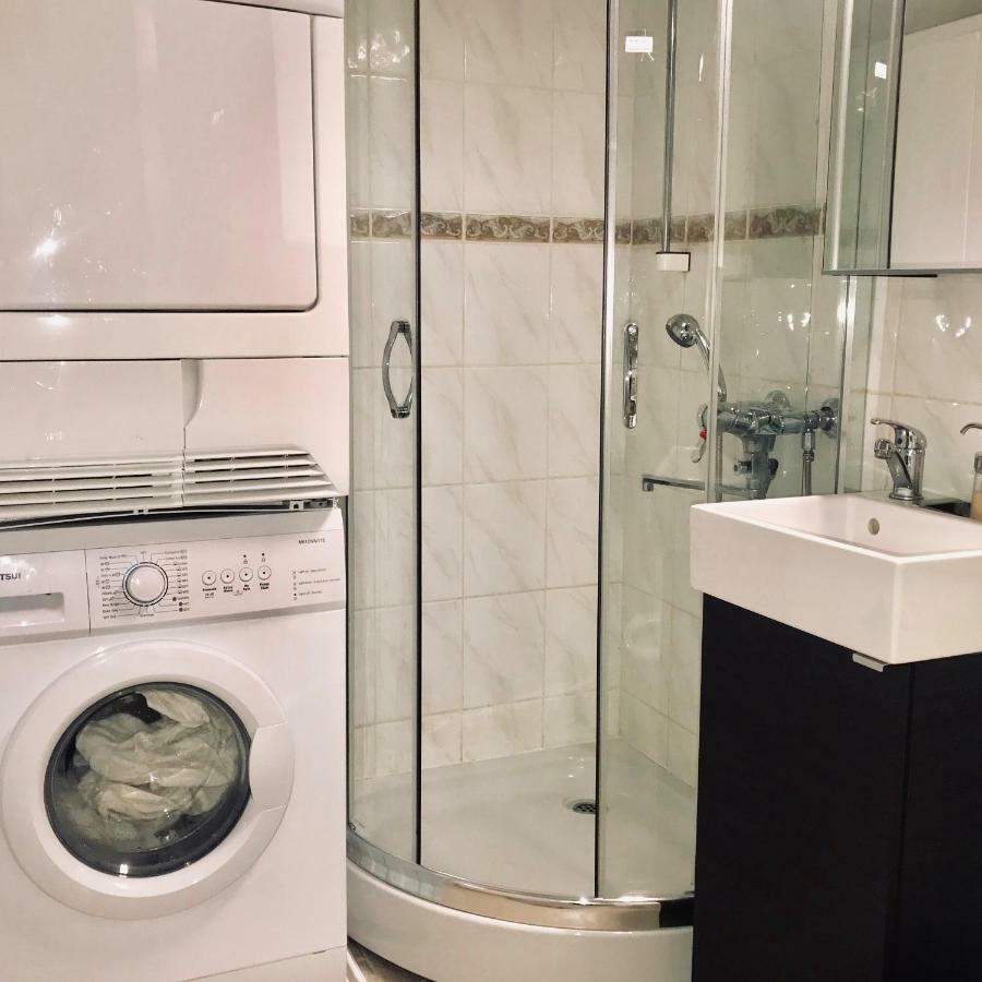 Kemi City L Near Snowcastle, 2 Rooms, Kitchen, Glazed Balcony, Free Parking On Street Eksteriør billede