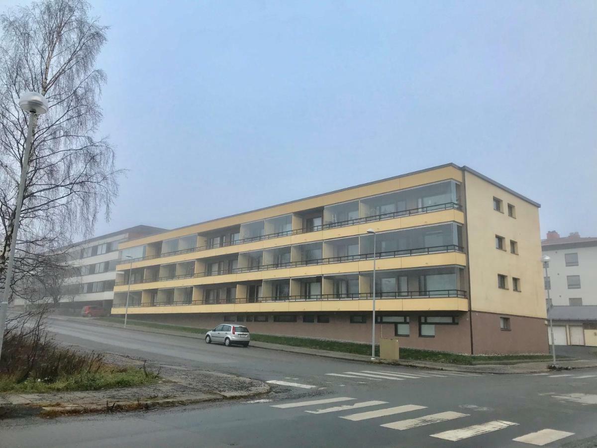 Kemi City L Near Snowcastle, 2 Rooms, Kitchen, Glazed Balcony, Free Parking On Street Eksteriør billede